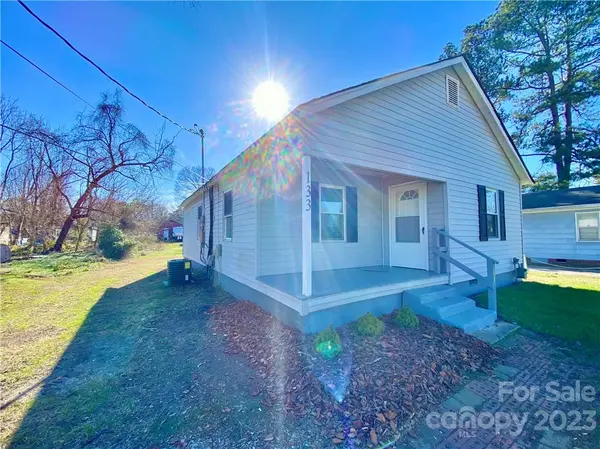 133 Oakwood AVE, Salisbury, NC 28146