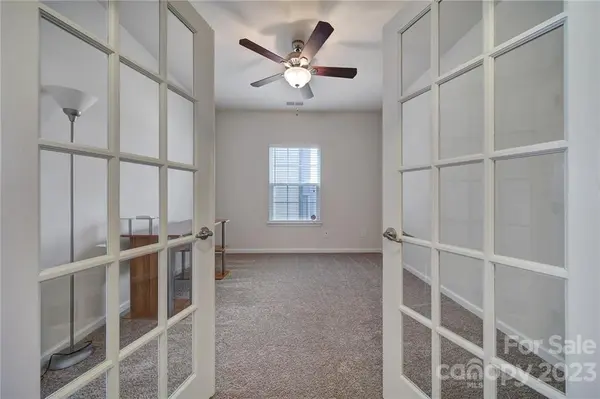 16651 Crimson Sargent DR, Charlotte, NC 28213