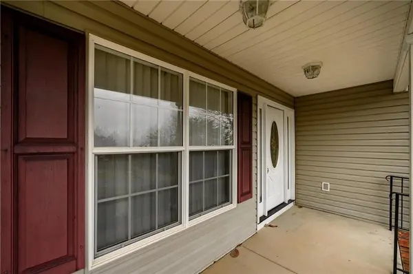 3806 Pineknoll DR, Hickory, NC 28602
