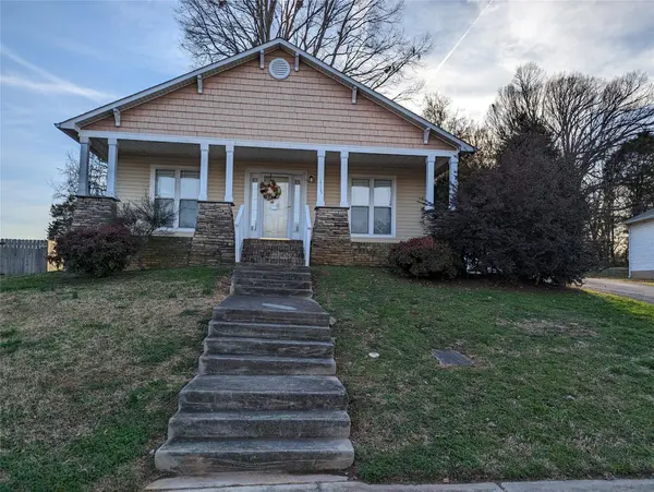 1715 Dewberry PL, Salisbury, NC 28146