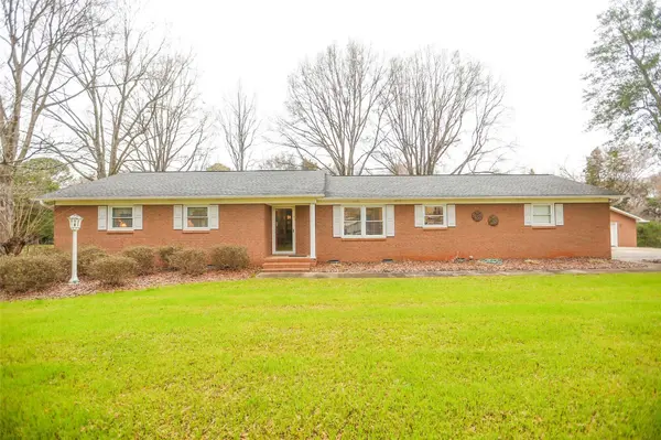 6402 Mooresville RD, Kannapolis, NC 28081
