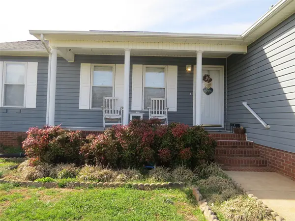 4715 Dalena DR, Claremont, NC 28610