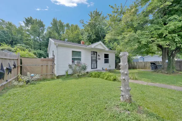 3217 Kathleen AVE, Evansville, IN 47714