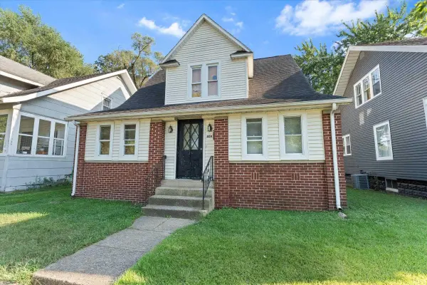 809 Mcdonald ST, Elkhart, IN 46516-4132