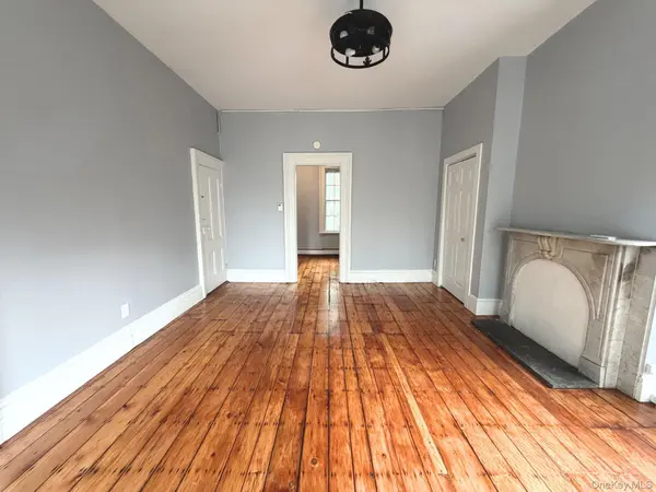36 South Street #36, Warwick, NY 10990