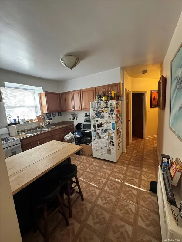 Bronx, NY 10464
