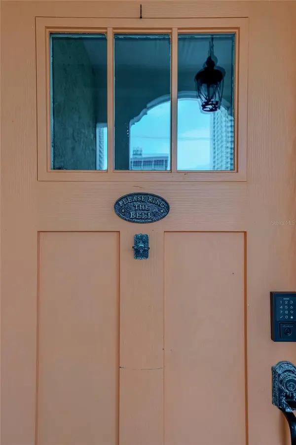 417 N GRANDVIEW AVE, Daytona Beach, FL 32118