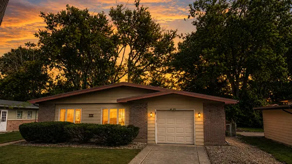322 Sioux ST, Park Forest, IL 60466