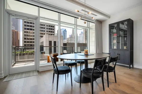 435 N Michigan AVE #812, Chicago, IL 60611