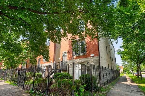 4500 W Wilcox ST, Chicago, IL 60624