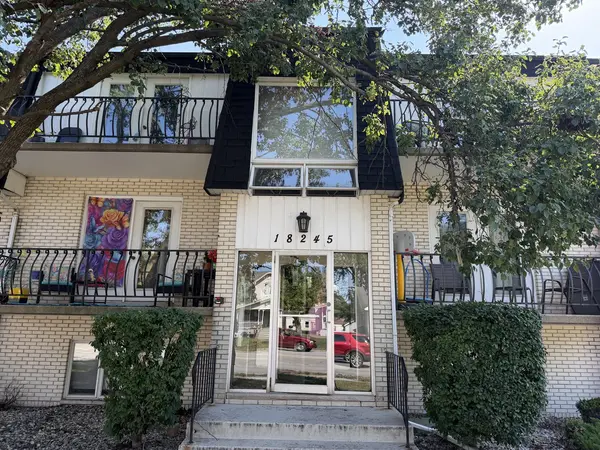 18245 Burnham AVE #5, Lansing, IL 60438
