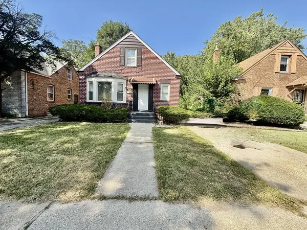 10538 S Aberdeen ST, Chicago, IL 60643