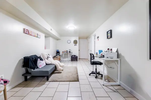 4451 W Wilcox ST, Chicago, IL 60624