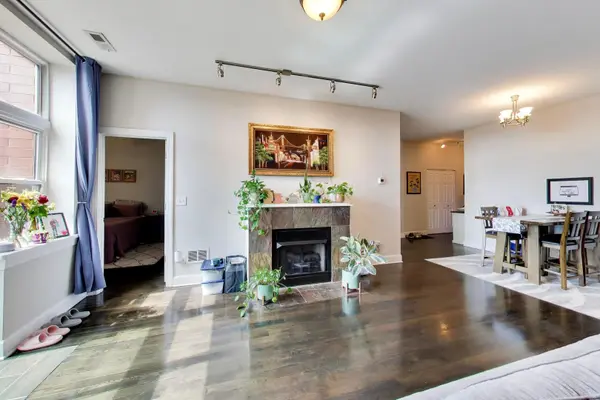 2700 W Belmont AVE #502, Chicago, IL 60618
