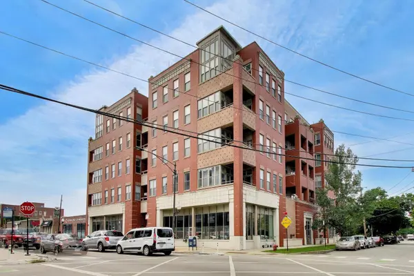 2700 W Belmont AVE #502, Chicago, IL 60618