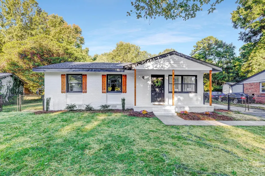 900 Tilden RD, Charlotte, NC 28214