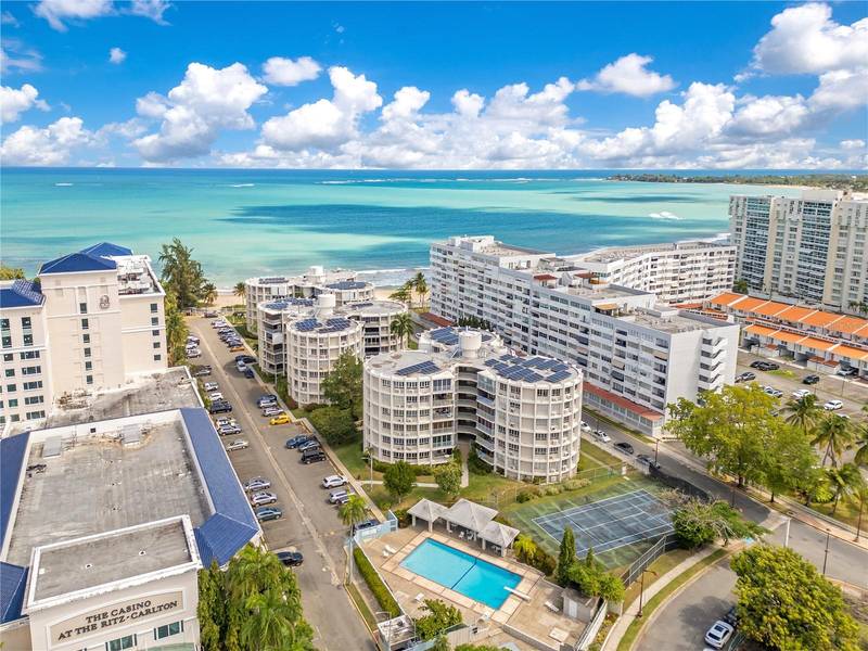 187 PINE GROVE #187, Carolina, PR 00979