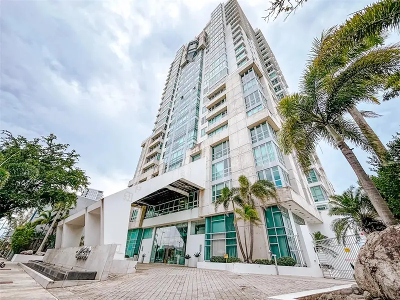 404 ATLANTIS #2303, San Juan, PR 00901