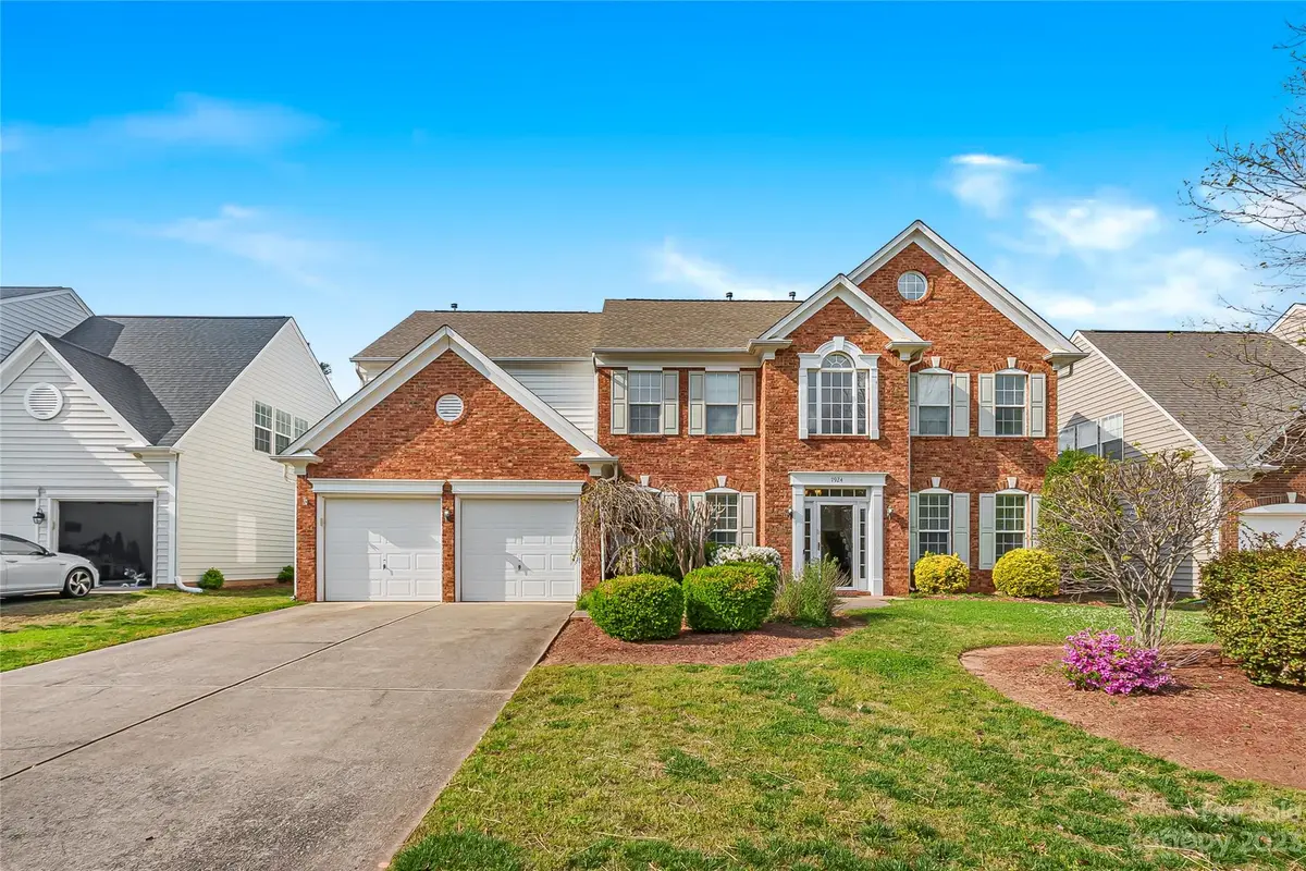 7924 Noland Woods DR, Charlotte, NC 28277