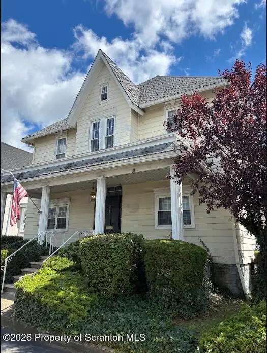 313 S Main  (Top Floor) AVE, Scranton, PA 18518