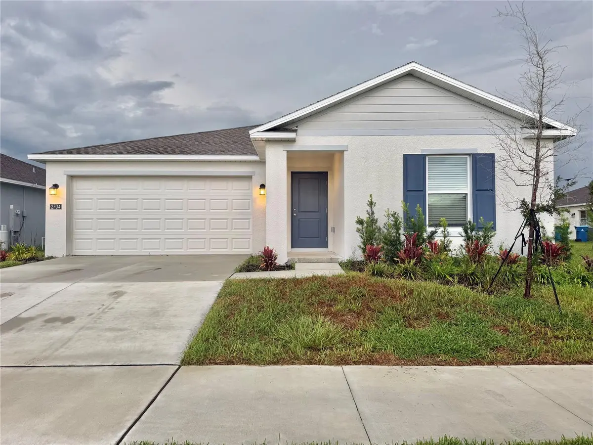 2704 PIONEER TRL, Eagle Lake, FL 33839