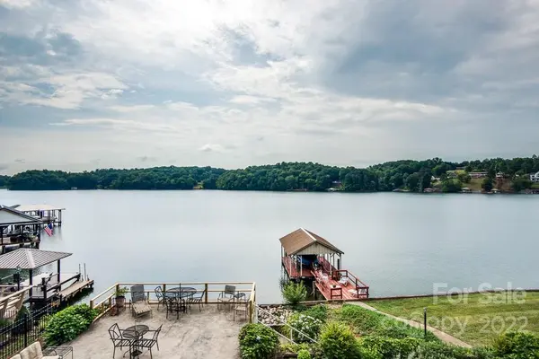 59 S Point LN #20, Taylorsville, NC 28681