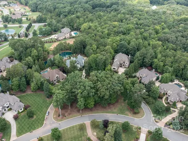 18 Ivy Spring CT #18, Waxhaw, NC 28173