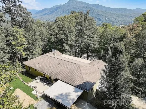 122 Raptor CT #118, Lake Lure, NC 28746