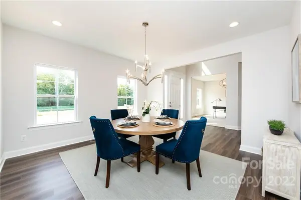 8902 New Town RD #2, Waxhaw, NC 28173