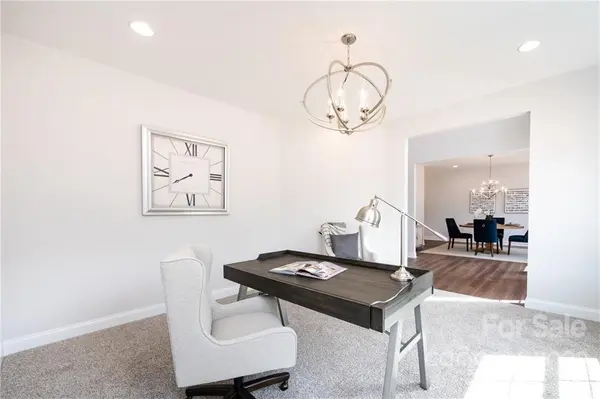 8902 New Town RD #2, Waxhaw, NC 28173