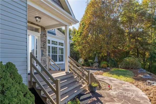 837 California AVE, Marion, NC 28752