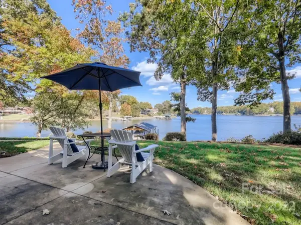 119 Admiral LN, Troutman, NC 28166