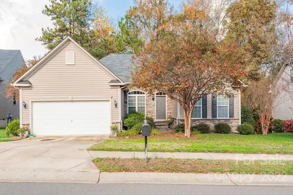 2630 Holly Oak LN, Gastonia, NC 28056