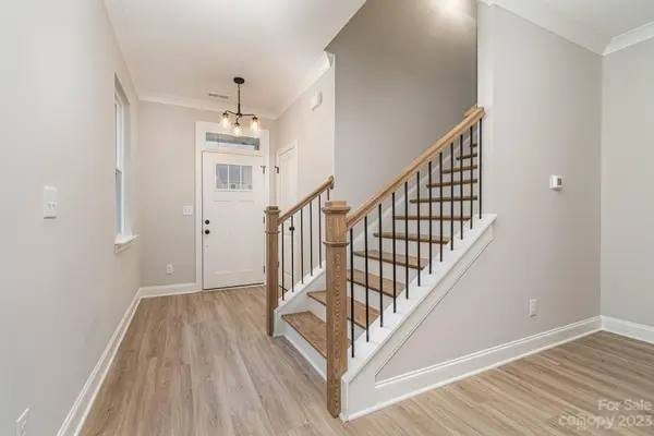 2027 Marleon CT, Matthews, NC 28105