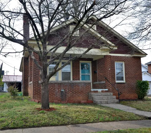 415 S Rowan AVE, Spencer, NC 28159