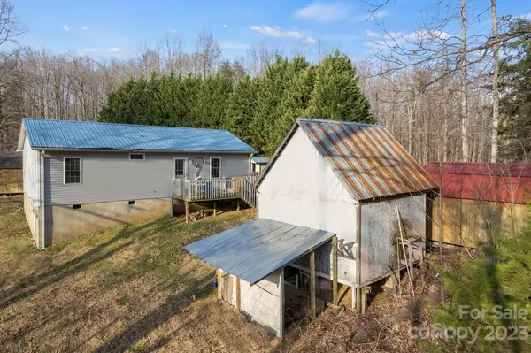 3765 High Peak TER, Valdese, NC 28690
