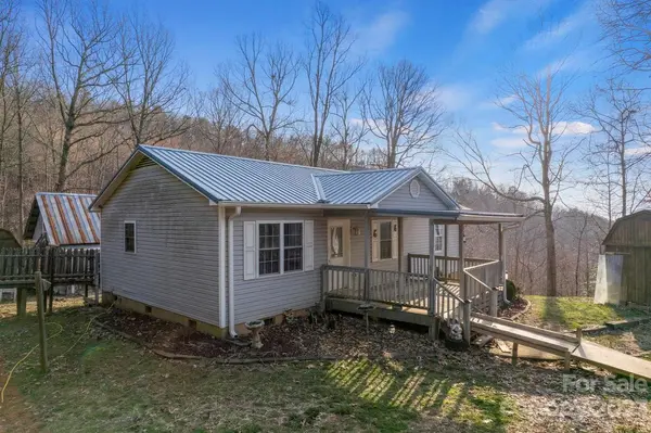 3765 High Peak TER, Valdese, NC 28690