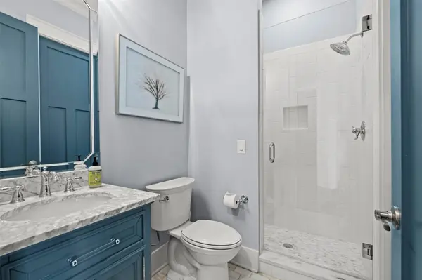 3154 Windsor DR, Charlotte, NC 28209
