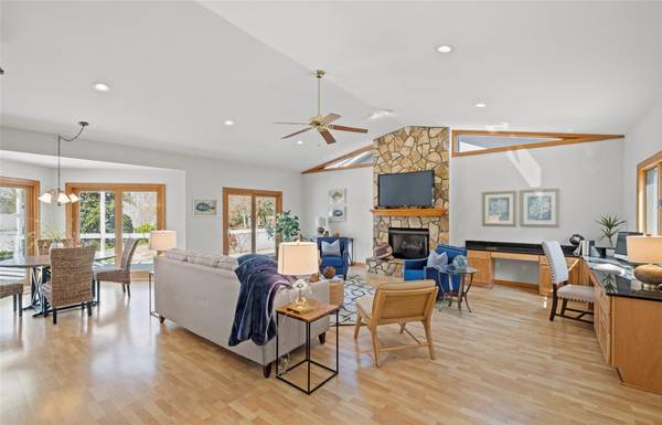 7580 Woods Cove CT, Denver, NC 28037