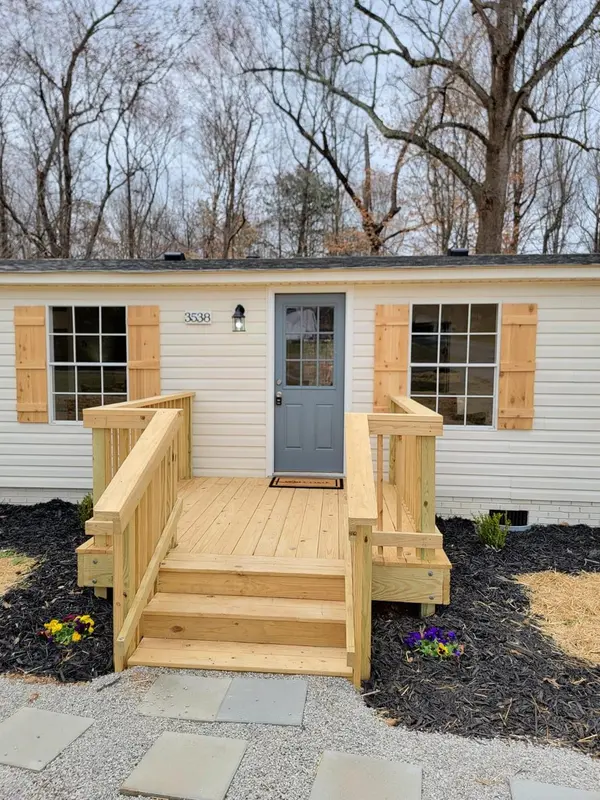 3538 Bubbling Brook RD, Maiden, NC 28650