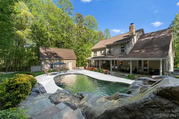 227 Wildwood Cove DR, Mooresville, NC 28117