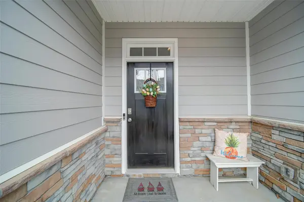 750 Little Bluestem DR, Lake Wylie, SC 29710