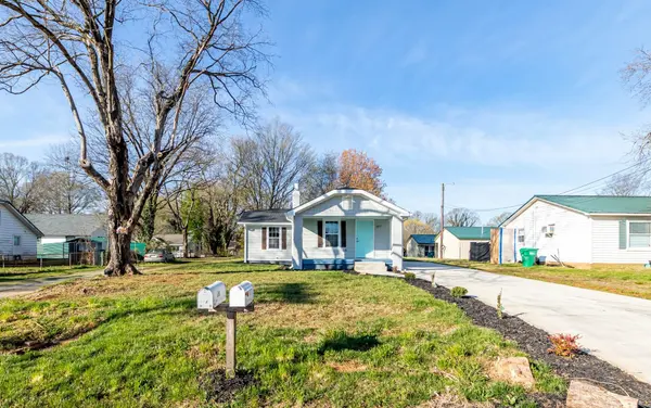 107 W Pinetree DR, Salisbury, NC 28144