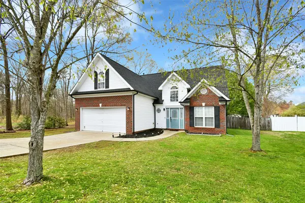 1403 Winthrop LN, Monroe, NC 28110