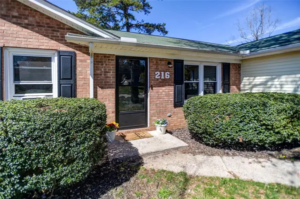 216 Mapleleaf RD, Statesville, NC 28625