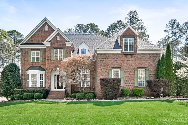 4264 Silver Eagle CT, Denver, NC 28037