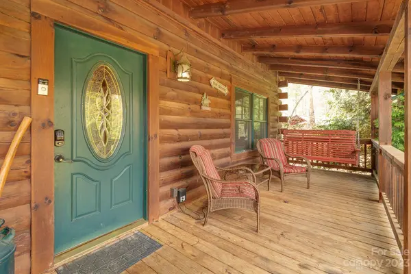 141 Valley Cove PL, Waynesville, NC 28785