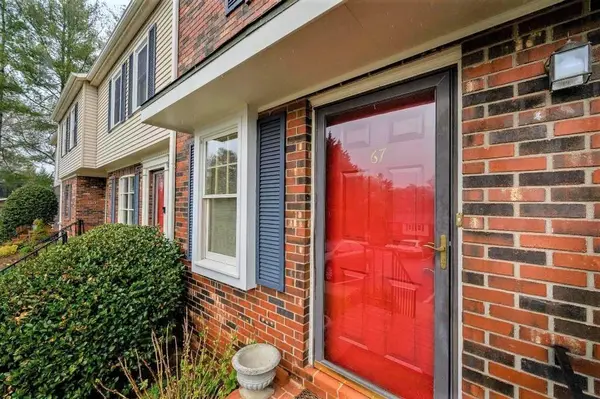 2705 N Center ST #67, Hickory, NC 28601
