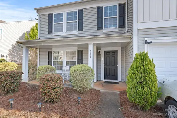 7214 Cypress Ridge DR, Charlotte, NC 28262