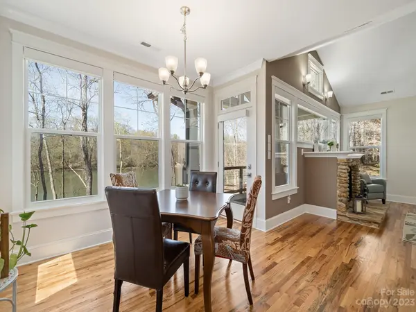 119 Dockside LN, Statesville, NC 28677